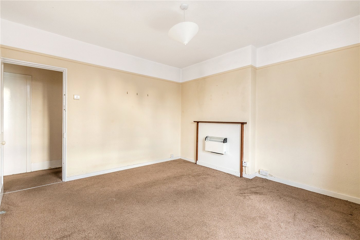 Reception Room P2